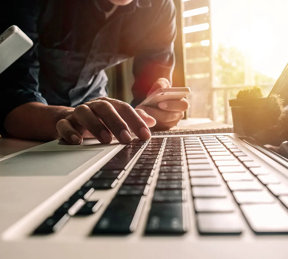 Pago por teléfono y ordenador